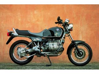R100R ROADSTER
