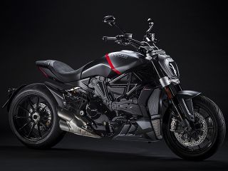 X Diavel Black Star