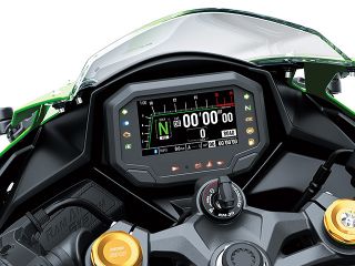 Характеристики мотоцикла Kawasaki NINJA ZX-4RR 2025 г из Японии